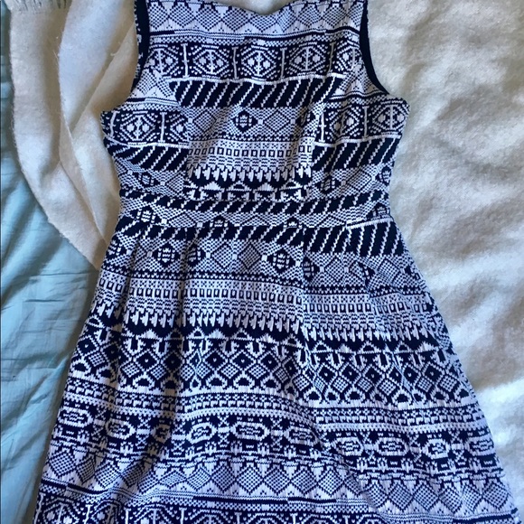 Adorable Mini: Super Fun Pattern! - Picture 2 of 5